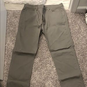 J. Crew Sutton Men’s Pants
